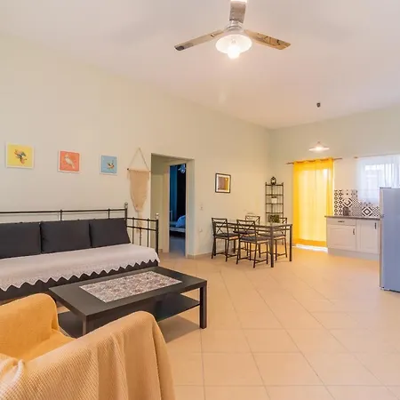 Casa Di Porto Roma Vasilikí